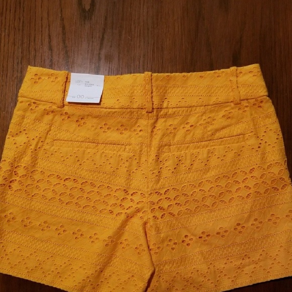 📍| LOFT | Riviera Shorts - Picture 3 of 4